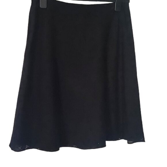 Black eyelet floral pattern Aline Skirt Countrycore  Side zip Size 8 - Picture 4 of 8